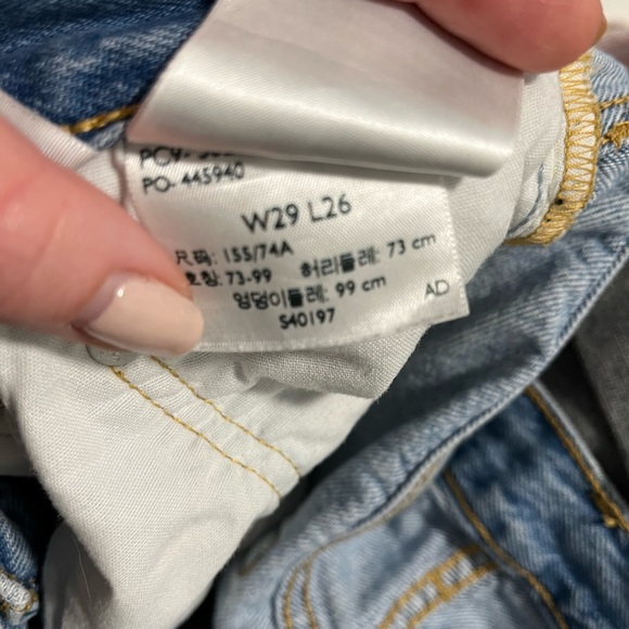 Levi’s Boyfriend Jeans size 29 - Picture 3 of 3
